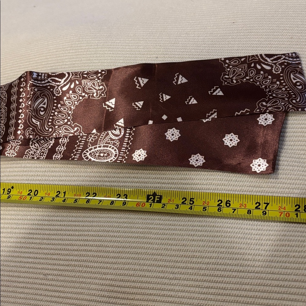 Paisley Multi-Style Wrap - Picture 6 of 7